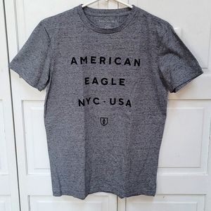 AMERICAN EAGLE t-shirt